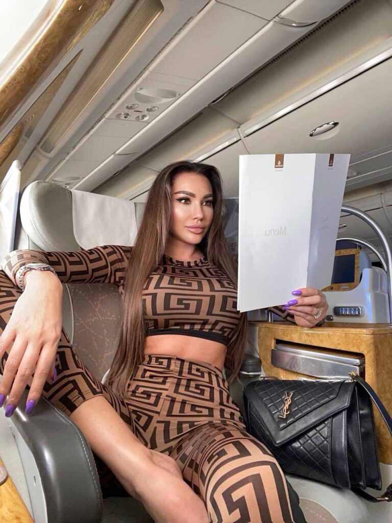 Московская эскортница