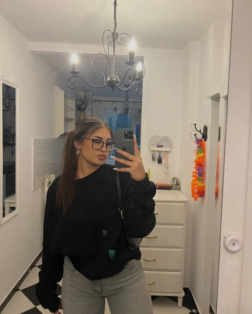 Девушка эскорт