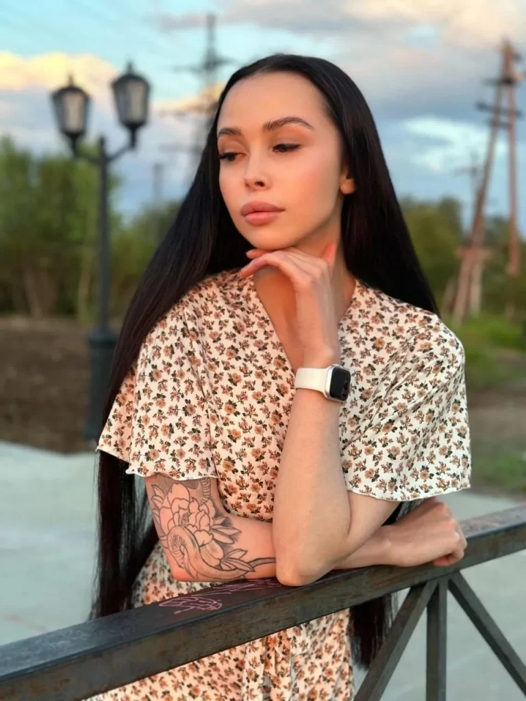 Девушка эскорт