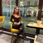 Девушка эскорт