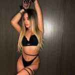 Эскорт-модель