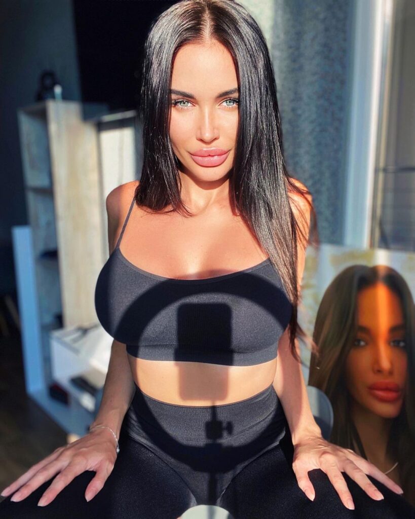 Эскортница в Москве