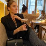 Девушка эскорт