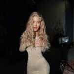 Эскортница